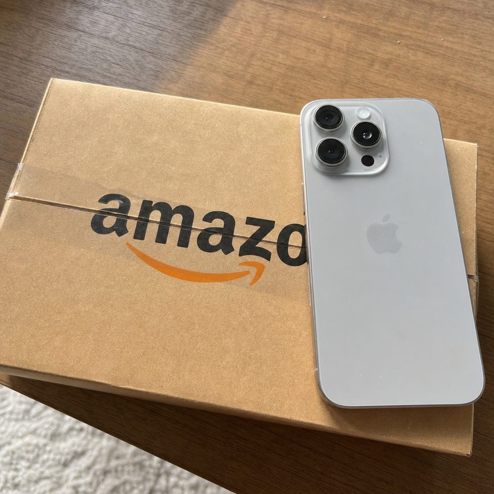 O celular que apareceu na abertura